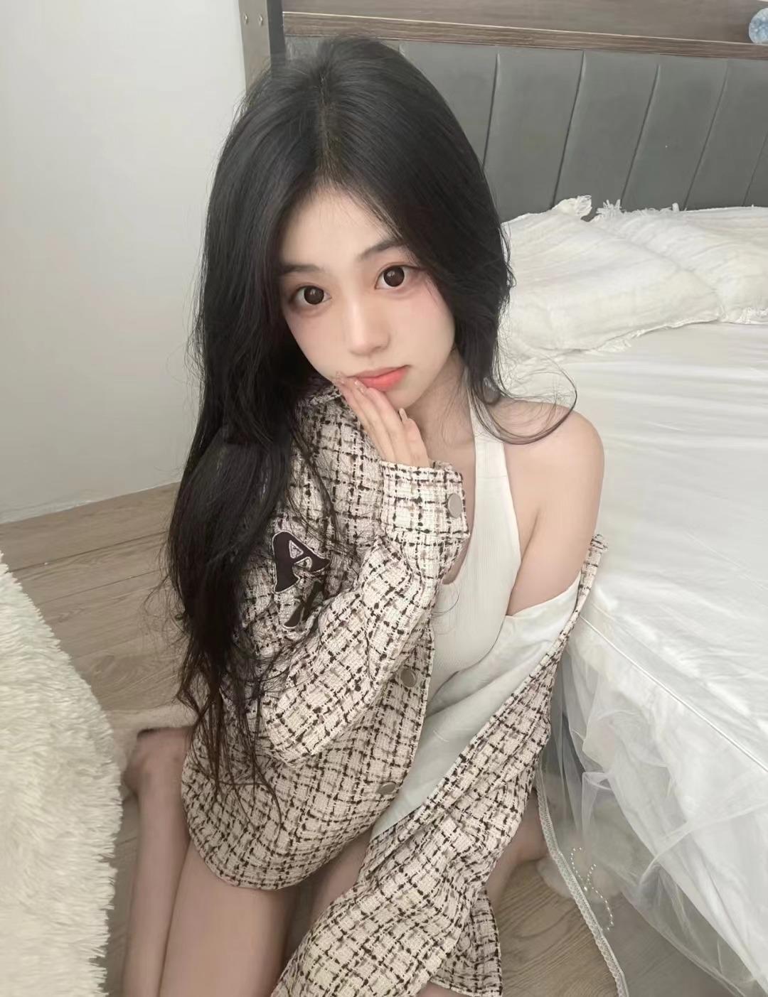 d7cfbec9f8768015ab5d36eb67bdaf4e.jpg